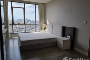 2 Bedroom Condo for rent in The Room Rama 4, Rong Mueang, Bangkok near MRT Hua Lamphong