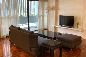 2 Bedroom Condo for rent in Sukhumvit House, Khlong Toei Nuea, Bangkok near BTS Asoke