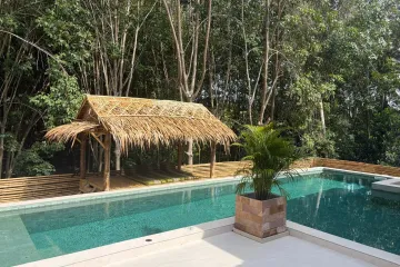 3 Bedroom Villa for Sale or Rent in Na Mueang, Surat Thani