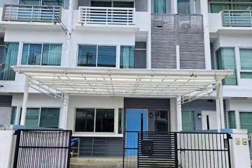 3 Bedroom Townhouse for sale in Baan Mai Rama9 &ndash; Srinakarin, Hua Mak, Bangkok
