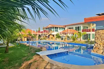 14 Bedroom Commercial for sale in Phe, Rayong