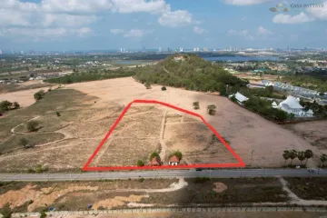 Land for sale in Huai Yai, Chonburi