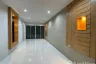 4 Bedroom Townhouse for rent in Ban Klang Mueang Yaek Ratchada-Lat Phrao, Chan Kasem, Bangkok near MRT Lat Phrao