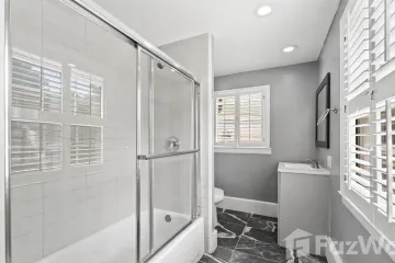 3 Bedroom Condo for rent in Urbano Absolute Sathon - Taksin, Khlong Ton Sai, Bangkok near BTS Krung Thon Buri