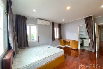 4 Bedroom House for rent in Bang Chak, Bangkok