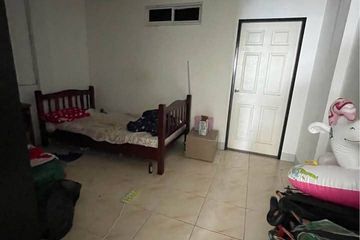 6 Bedroom Townhouse for rent in Ban Bueng, Chonburi