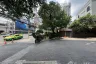 Commercial for rent in Thru Thonglor, Bang Kapi, Bangkok near MRT Phetchaburi