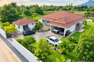 5 Bedroom Villa for sale in Khao Noi, Prachuap Khiri Khan