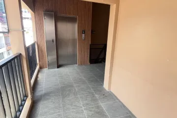 Commercial for rent in Khlong Tan Nuea, Bangkok