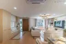 4 Bedroom Villa for sale in Na Kluea, Chonburi