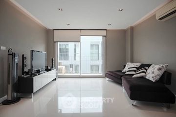 2 Bedroom Condo for rent in The Clover Thonglor, Khlong Tan Nuea, Bangkok