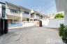 3 Bedroom House for rent in Phra Khanong Nuea, Bangkok near BTS Ekkamai