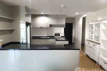 2 Bedroom Condo for sale in Belle Grand Rama 9, Huai Khwang, Bangkok near MRT Phra Ram 9