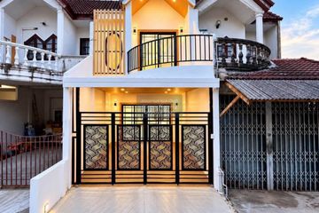 3 Bedroom Townhouse for sale in Bang Khae Nuea, Bangkok near MRT Phutthamonthon Sai 2