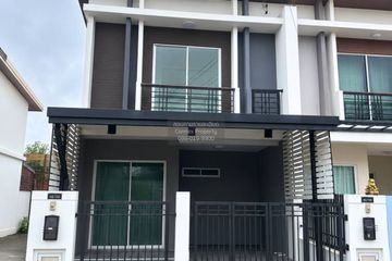 3 Bedroom Townhouse for sale in Krathum Lom, Nakhon Pathom