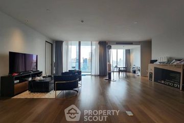 3 Bedroom Condo for sale in Kraam Sukhumvit 26, Khlong Tan, Bangkok near BTS Phrom Phong