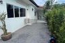 2 Bedroom House for rent in Lam Pla Thio, Bangkok