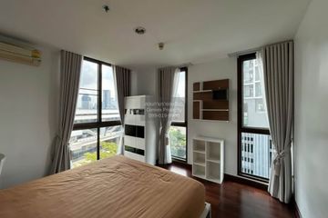 2 Bedroom Condo for rent in Ideo Sathorn-Taksin, Bang Lamphu Lang, Bangkok near BTS Krung Thon Buri