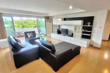 2 Bedroom Condo for rent in Khlong Tan Nuea, Bangkok