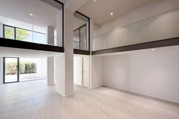 5 Bedroom Townhouse for Sale or Rent in Phra Khanong Nuea, Bangkok near BTS Phra Khanong