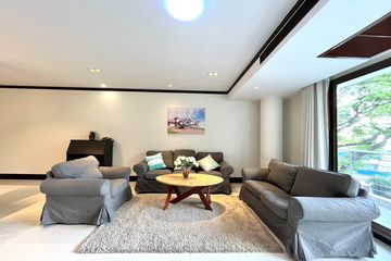 2 Bedroom Condo for rent in Khlong Tan Nuea, Bangkok