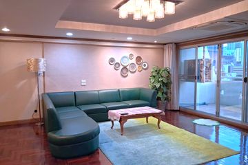 2 Bedroom Condo for rent in Khlong Tan Nuea, Bangkok near MRT Sukhumvit