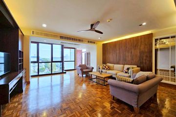3 Bedroom Condo for rent in Baan Yen Akard, Chong Nonsi, Bangkok near MRT Lumpini
