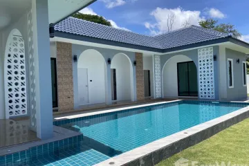 3 Bedroom Villa for sale in Thap Tai, Prachuap Khiri Khan