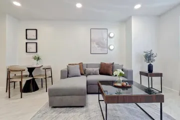 1 Bedroom Condo for sale in Omni Tower Sukhumvit Nana, Khlong Toei, Bangkok near BTS Nana