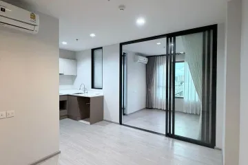 1 Bedroom Condo for sale in Life Sathorn Sierra, Talat Phlu, Bangkok near BTS Talat Phlu