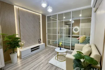 1 Bedroom Condo for sale in Lucky Star Condo, Chan Kasem, Bangkok