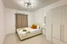 4 Bedroom Townhouse for sale in Na Kluea, Chonburi