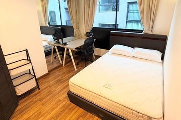 1 Bedroom Condo for rent in Zenith Place Sukhumvit 42, Phra Khanong, Bangkok near BTS Ekkamai