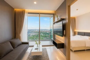 1 Bedroom Condo for sale in The Riviera Wongamat, Na Kluea, Chonburi
