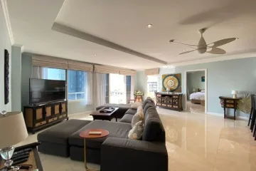 2 Bedroom Condo for sale in Wongamat Residence, Na Kluea, Chonburi