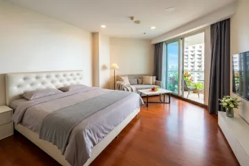 1 Bedroom Condo for sale in The Palm Wongamat Beach, Na Kluea, Chonburi