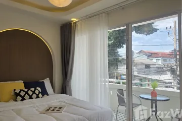 1 Bedroom Condo for sale in Suthep Hill House Condominium, Suthep, Chiang Mai
