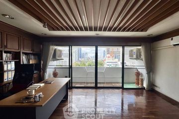 3 Bedroom Condo for sale in Kiarti Thanee City Mansion, Khlong Toei Nuea, Bangkok near BTS Asoke