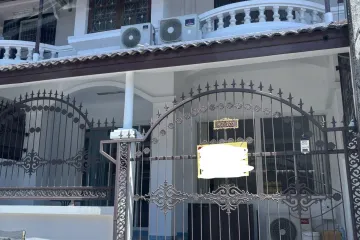 3 Bedroom Townhouse for rent in Wichit, Phuket