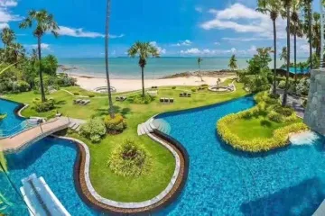 1 Bedroom Condo for sale in The Palm Wongamat Beach, Na Kluea, Chonburi