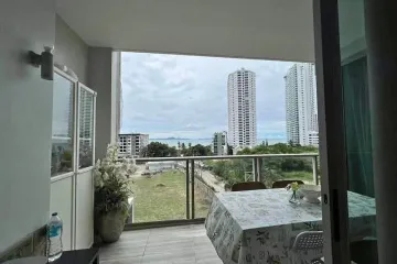 2 Bedroom Condo for sale in The Riviera Wongamat, Na Kluea, Chonburi