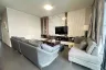 2 Bedroom Condo for sale in Zire Wongamat, Na Kluea, Chonburi