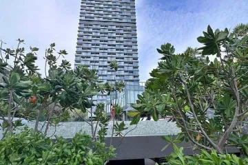1 Bedroom Condo for sale in Arom Wongamat, Na Kluea, Chonburi