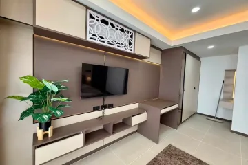 2 Bedroom Condo for sale in Nong Prue, Chonburi