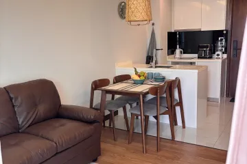1 Bedroom Condo for Sale or Rent in The Peak Towers, Nong Prue, Chonburi
