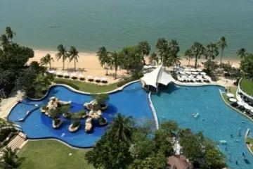 2 Bedroom Condo for rent in Movenpick White Sand Beach Pattaya, Na Jomtien, Chonburi