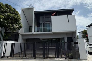3 Bedroom Townhouse for sale in VIVE Bangna - KM.7, Bang Kaeo, Samut Prakan