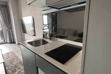1 Bedroom Condo for rent in Ideo Sukhumvit - Rama 4, Phra Khanong, Bangkok near BTS Phra Khanong
