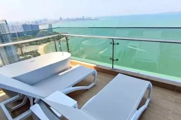 3 Bedroom Condo for sale in Arom Wongamat, Na Kluea, Chonburi