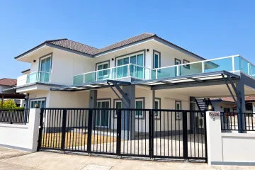 4 Bedroom House for sale in Ban Waen, Chiang Mai